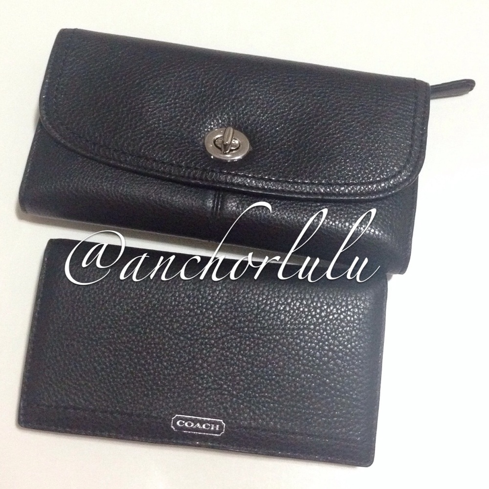 NWT 💯Auth Coach Park Leather Checkbook wallet